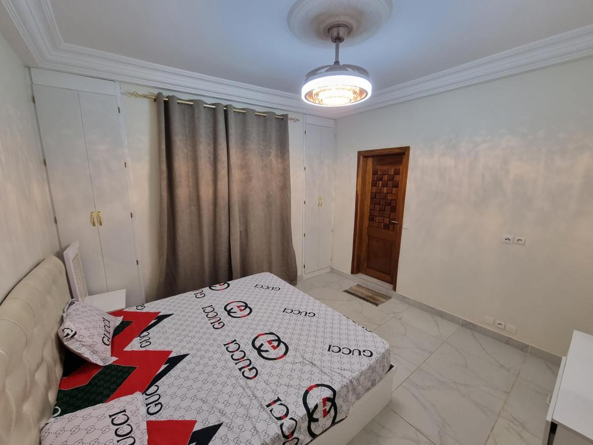 Keur Coumba Apartment Дакар Екстериор снимка